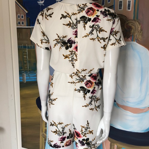 SongYang romper - Picture 7 of 16